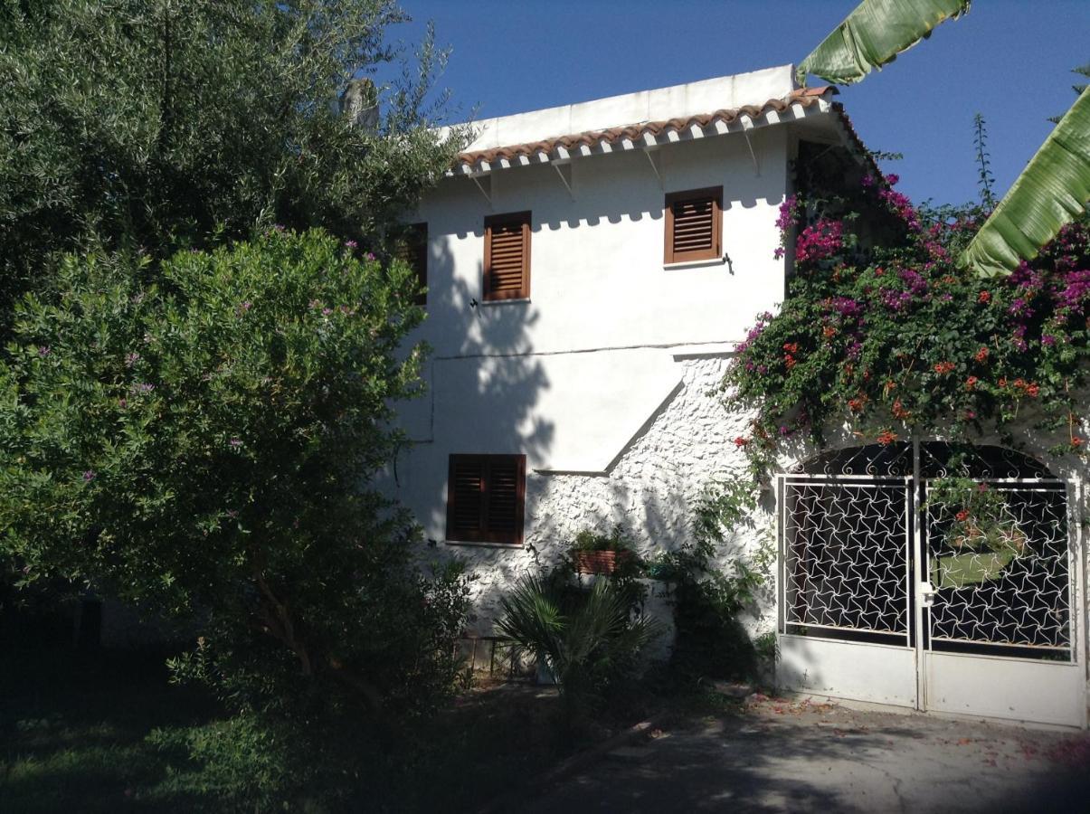 Deliziosa Villa 150 Metri Dal Mare Quartu Sant'Elena Eksteriør billede
